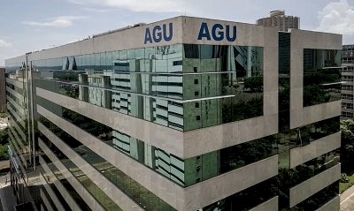 AGU defende que somente médicos podem realizar abortos legais